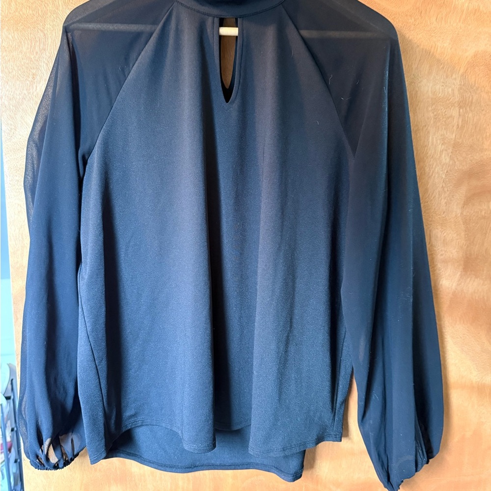 Worthington Black Keyhole Blouse